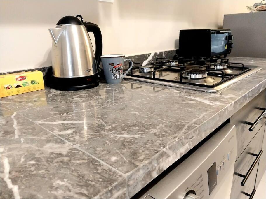 Appartement Cosy Proche Aeroport Deroua Екстериор снимка