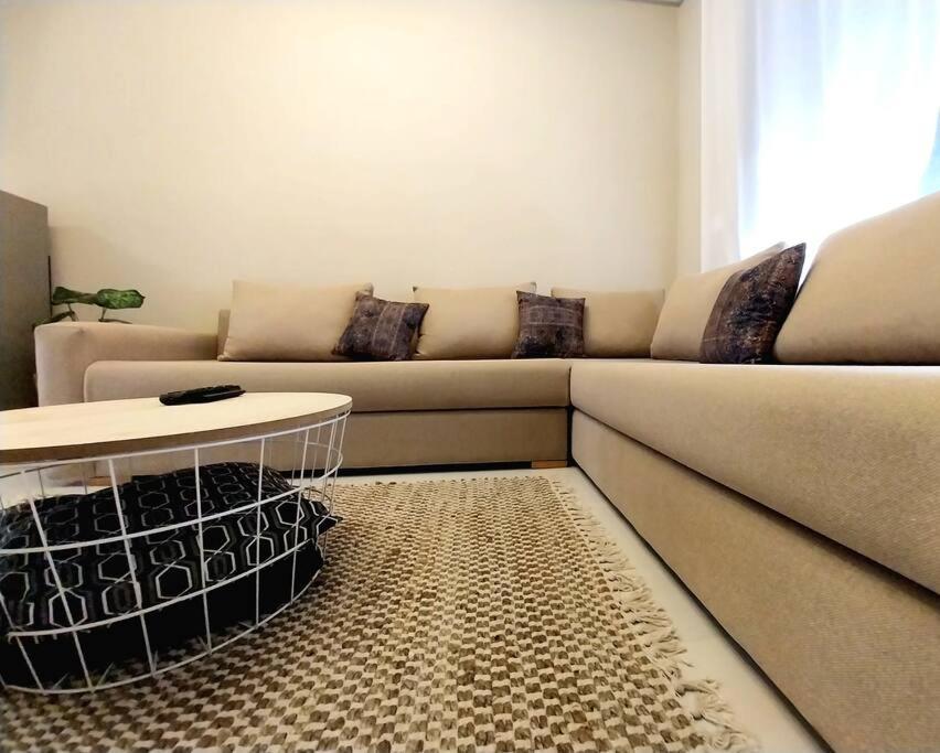 Appartement Cosy Proche Aeroport Deroua Екстериор снимка